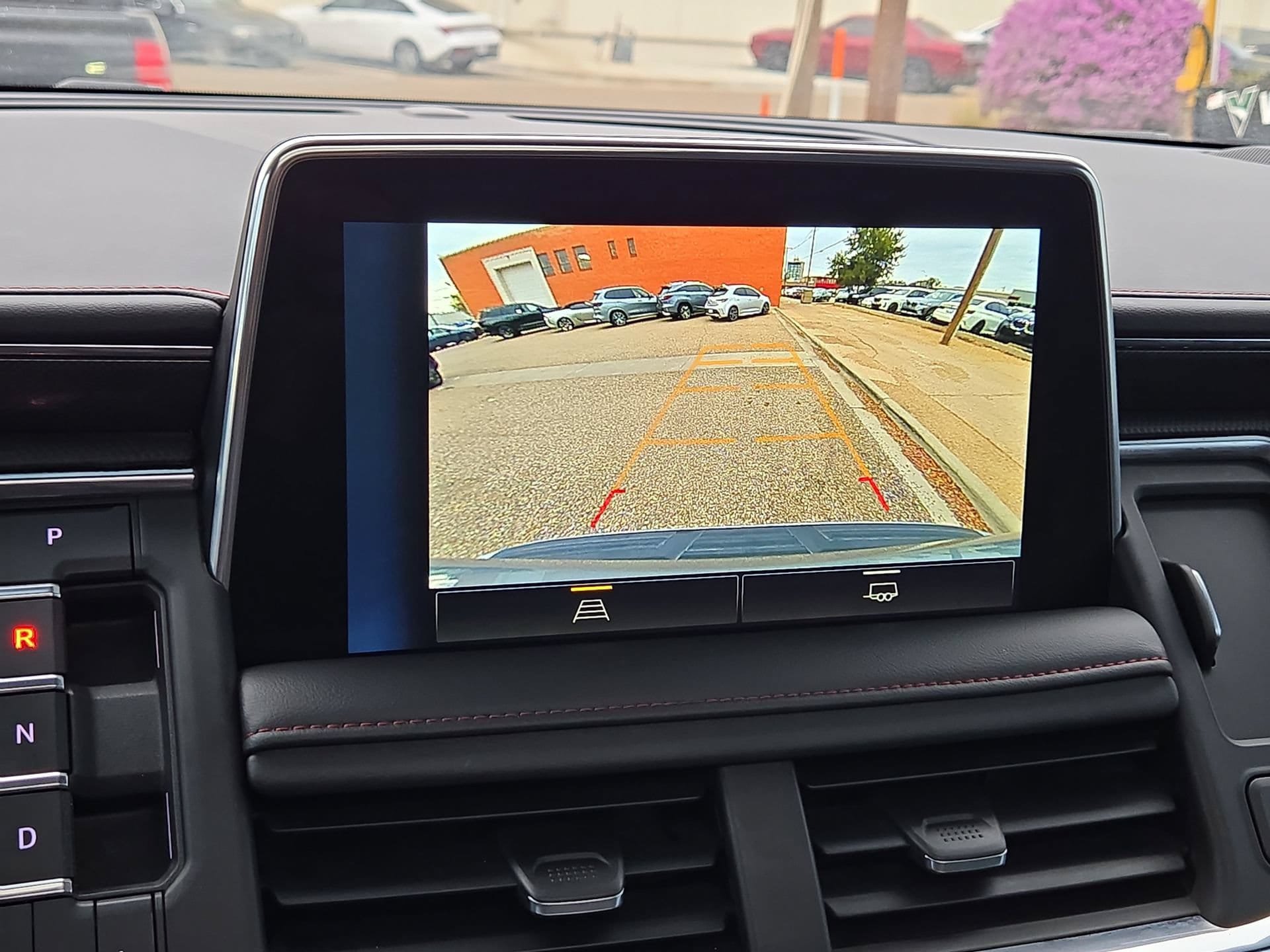Used 2023 Chevrolet Tahoe RST AWD/4WD image 18