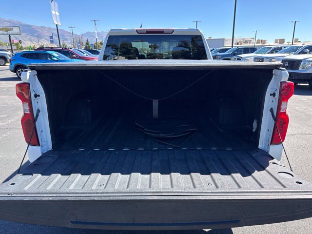 Used 2020 Chevrolet Silverado 1500 LT w/ Fleet Comfort Package AWD/4WD image 12