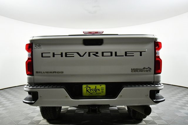 Used 2022 Chevrolet Silverado 3500 High Country w/ Technology Package image 12