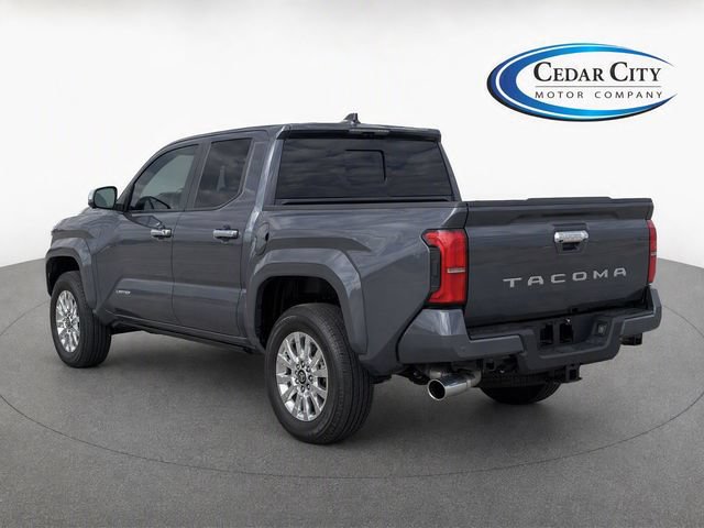 Used 2025 Toyota Tacoma Limited AWD/4WD image 3
