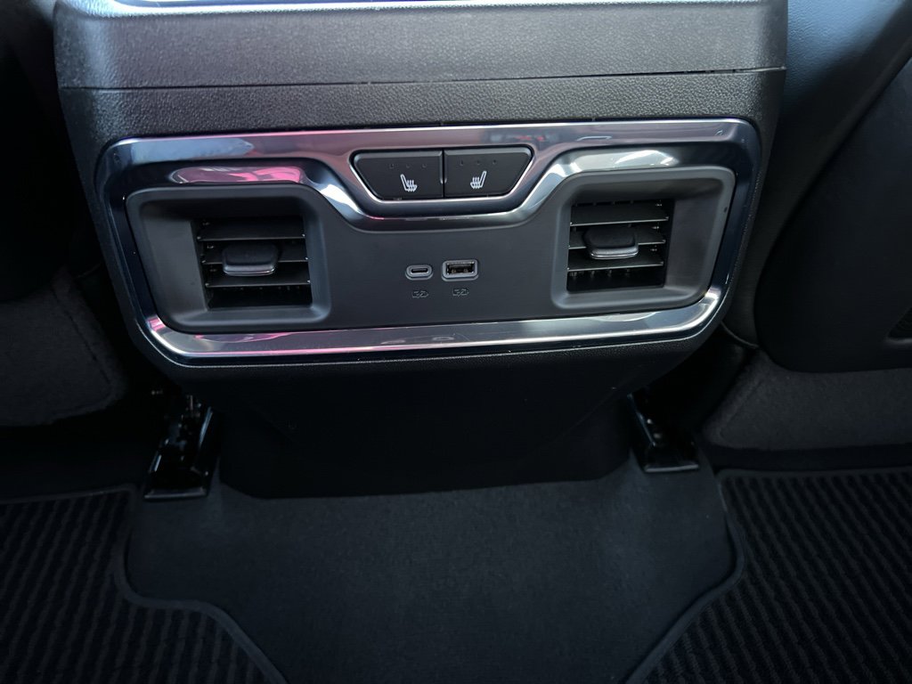 Certified 2024 GMC Sierra 2500 Denali Ultimate image 40