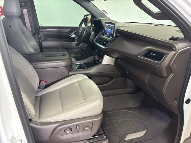 Used 2021 Chevrolet Tahoe Z71 w/ Max Trailering Package AWD/4WD image 13