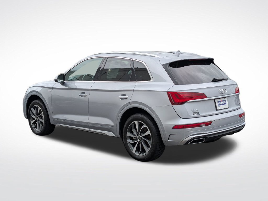 Used 2022 Audi Q5 2.0T Premium Plus w/ Premium Plus Package AWD/4WD image 10