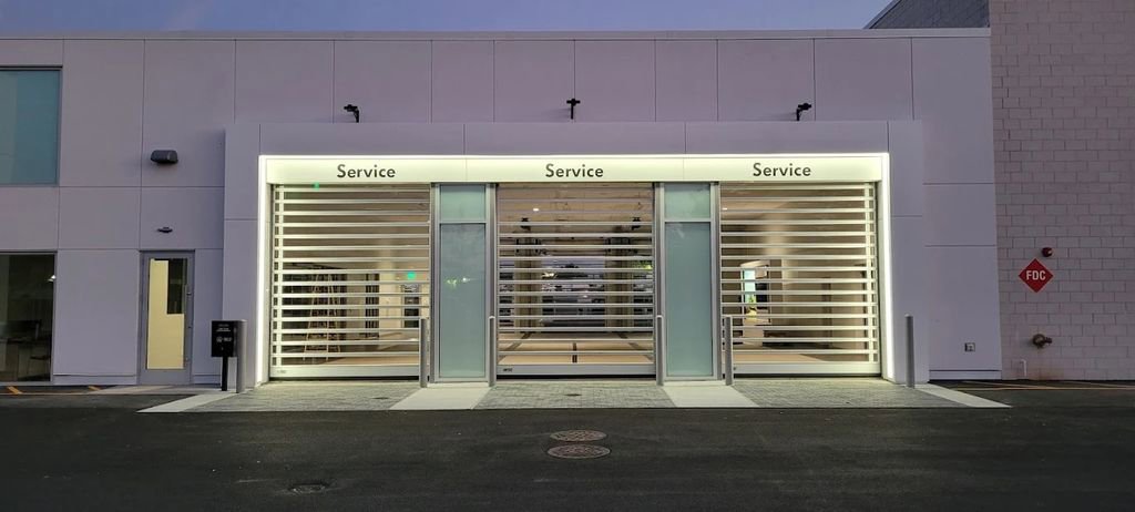 Used 2023 Volkswagen ID.4 Pro S image 7