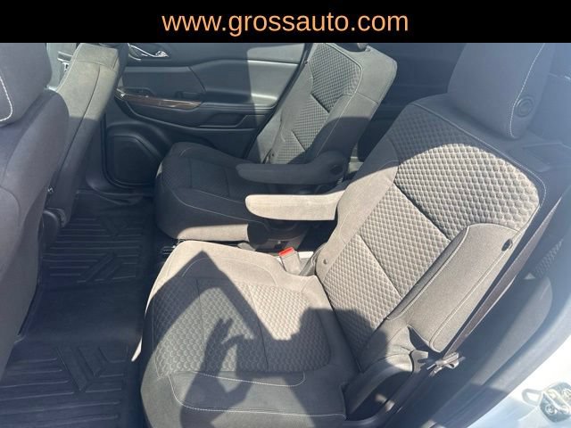 Used 2019 GMC Acadia SLE w/ GMC Pro Grade Package AWD/4WD image 32