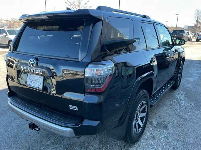 Used 2022 Toyota 4Runner TRD Off-Road image 6