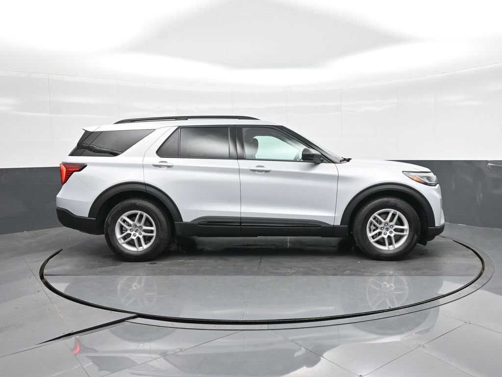 New 2026 Ford Explorer Active w/ Active Comfort Package image 16
