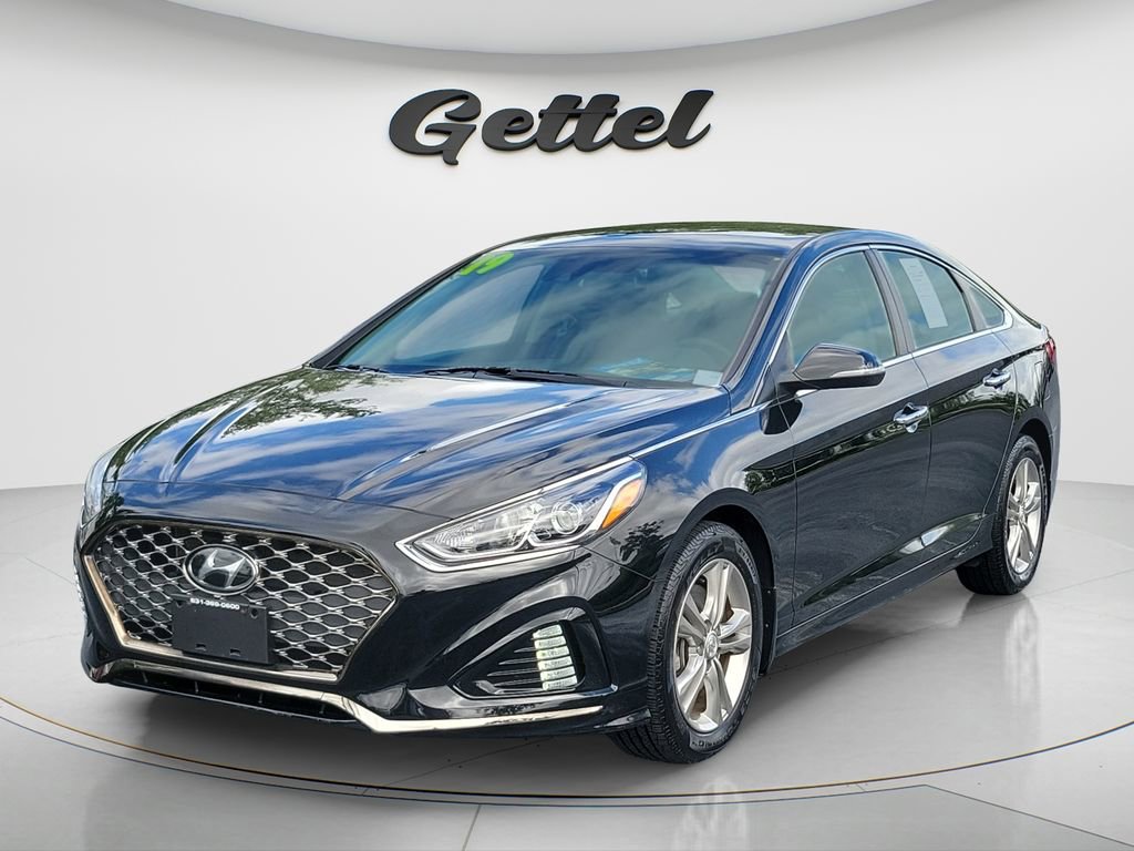 Used 2019 Hyundai Sonata SEL w/ Tech Package 02 FWD image 16