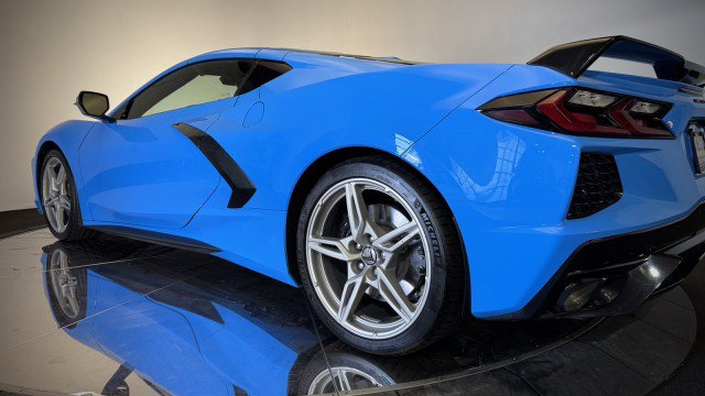 Used 2024 Chevrolet Corvette Stingray Premium Cpe w/ Z51 Performance Package RWD image 25