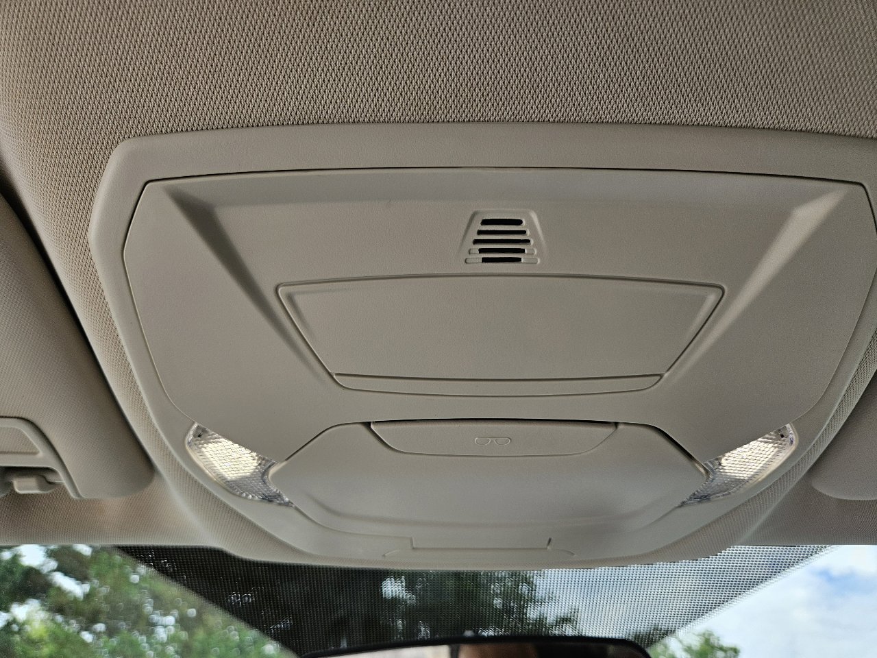 Used 2019 Ford Escape SEL image 19