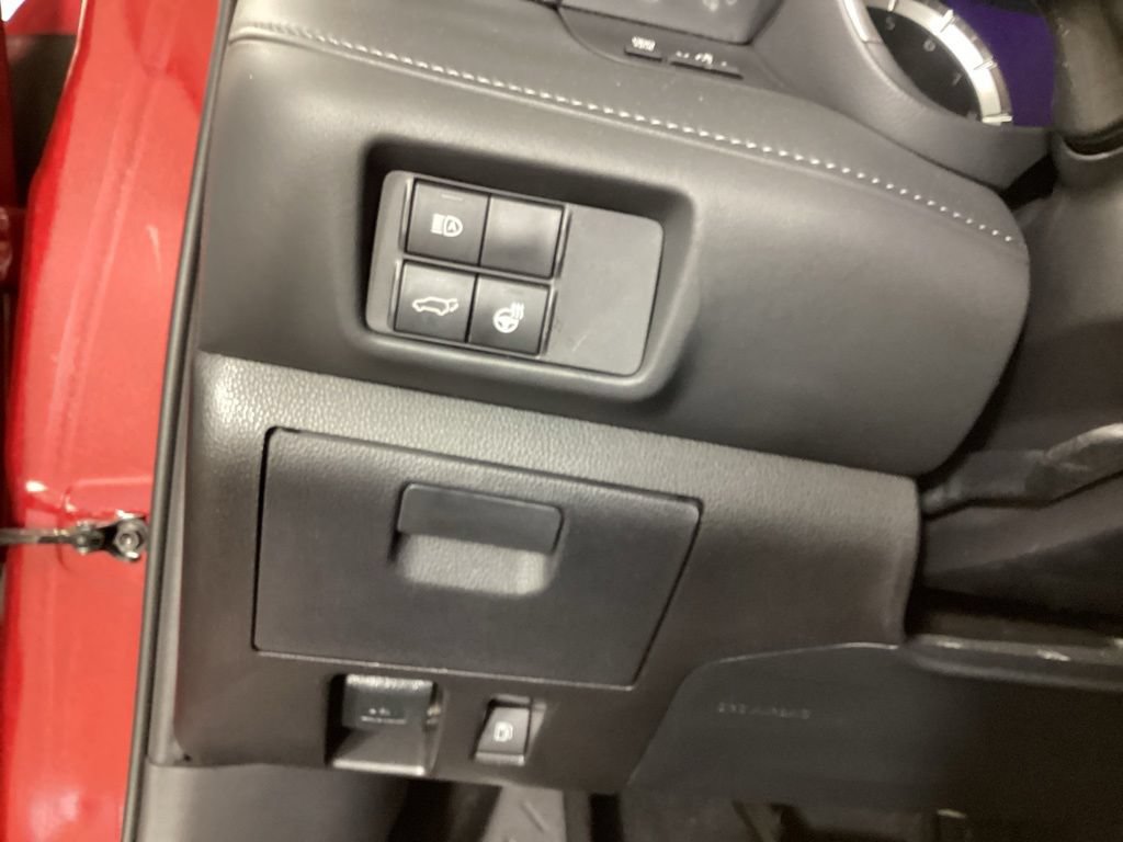 Used 2020 Toyota Highlander Limited AWD/4WD image 12