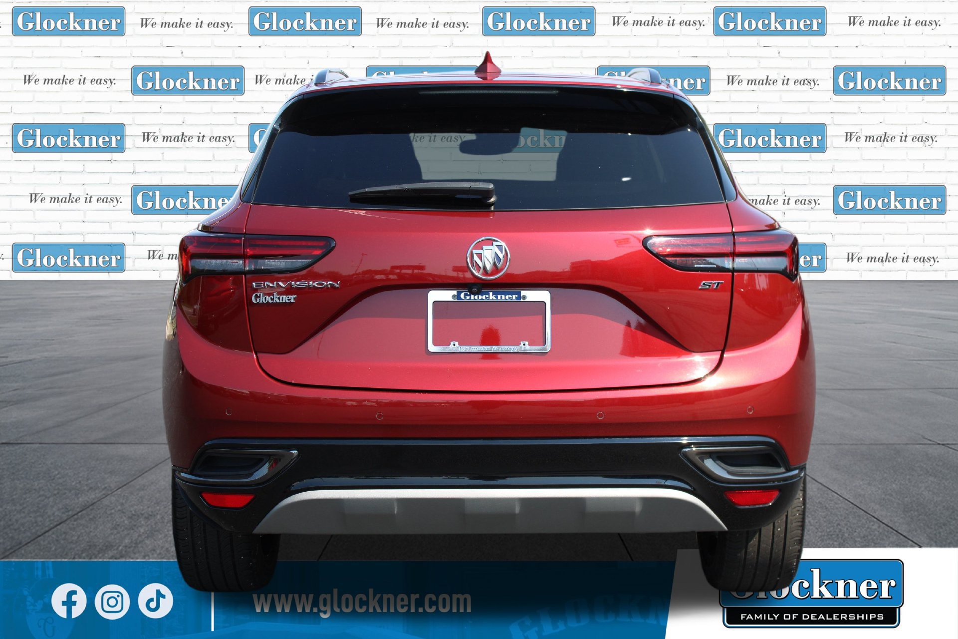 Used 2022 Buick Envision Essence w/ Sport Touring Package FWD image 7