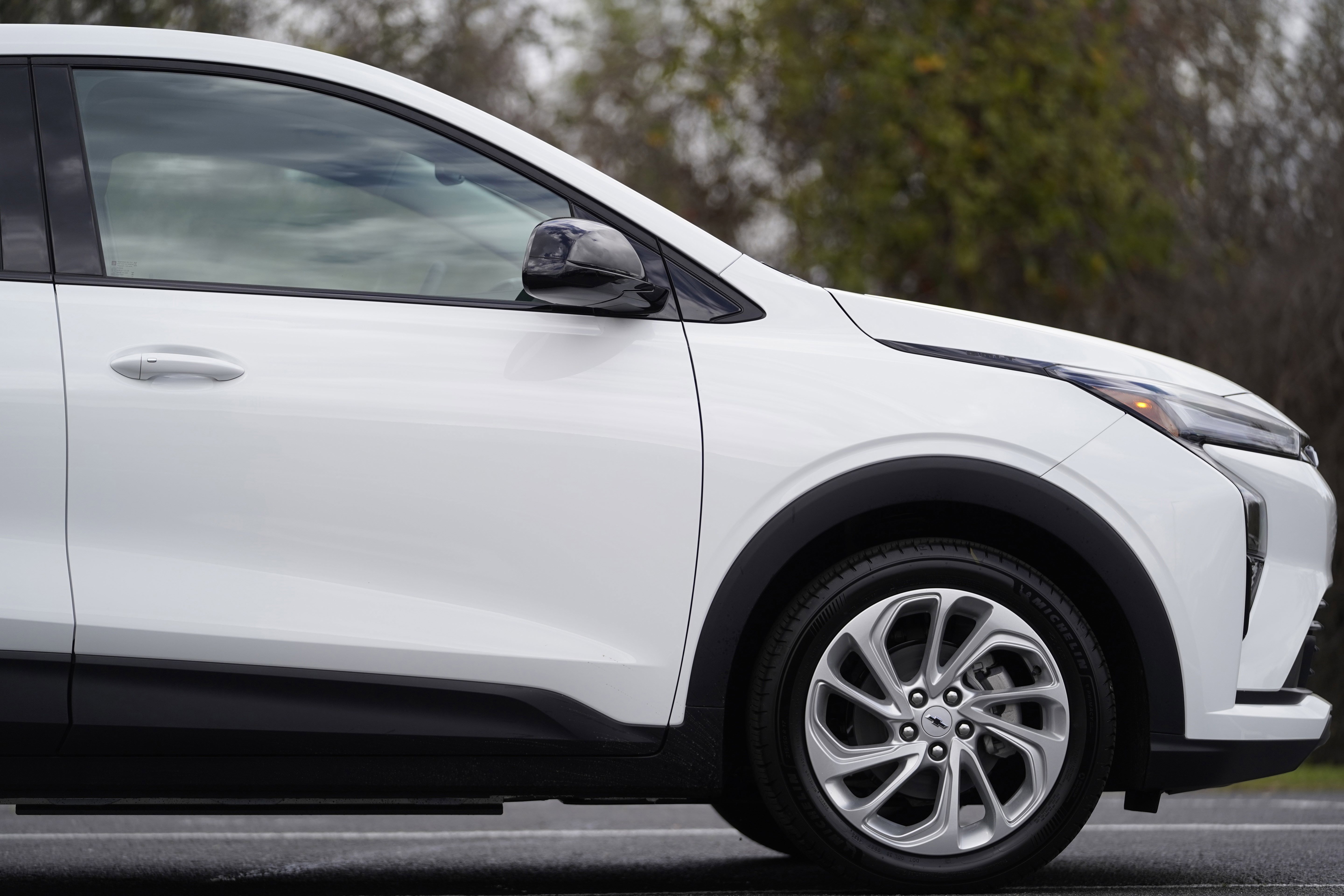 New 2027 Chevrolet Bolt LT image 6