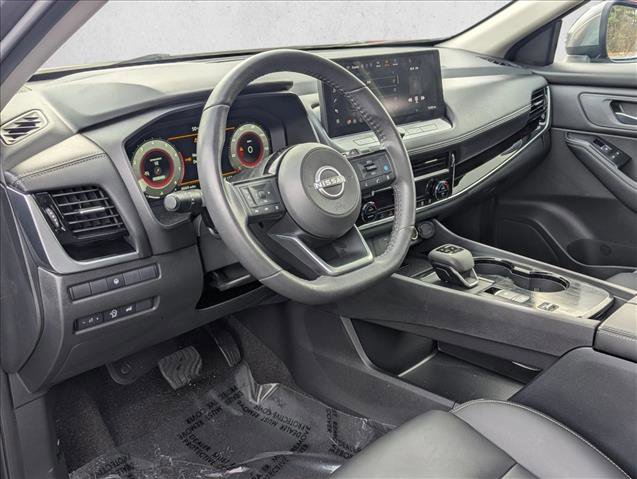 Used 2024 Nissan Rogue SL w/ SL Premium Package image 9