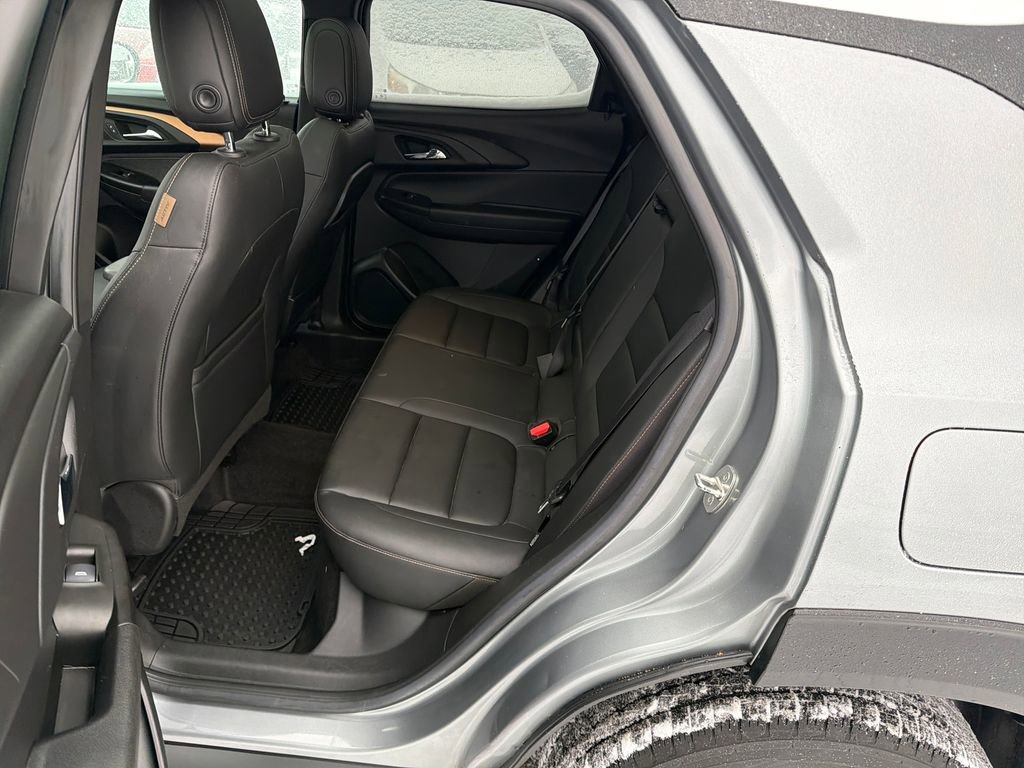 Used 2023 Chevrolet TrailBlazer ACTIV w/ Sun and Liftgate Package image 27