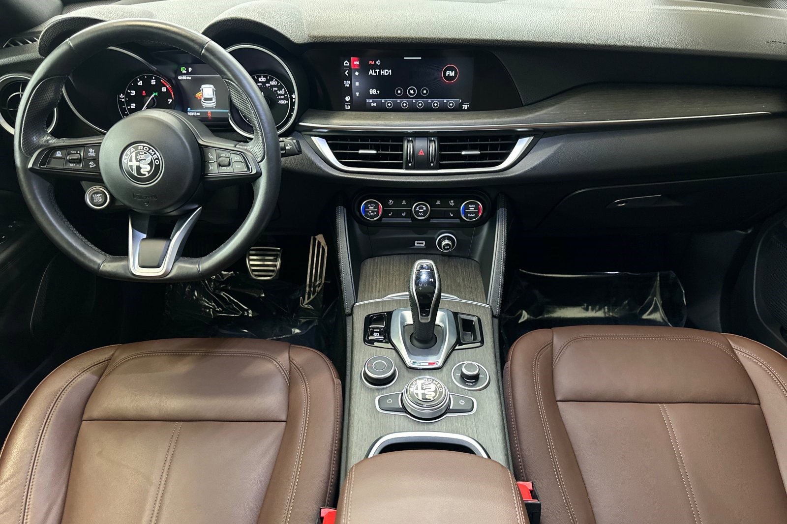 Used 2022 Alfa Romeo Stelvio Ti image 26