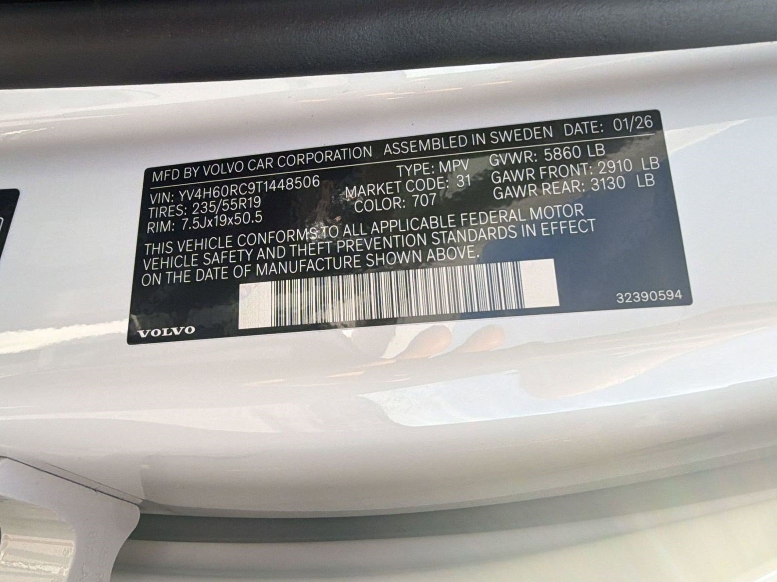 New 2026 Volvo XC60 T8 Plus w/ Climate Package AWD/4WD image 20