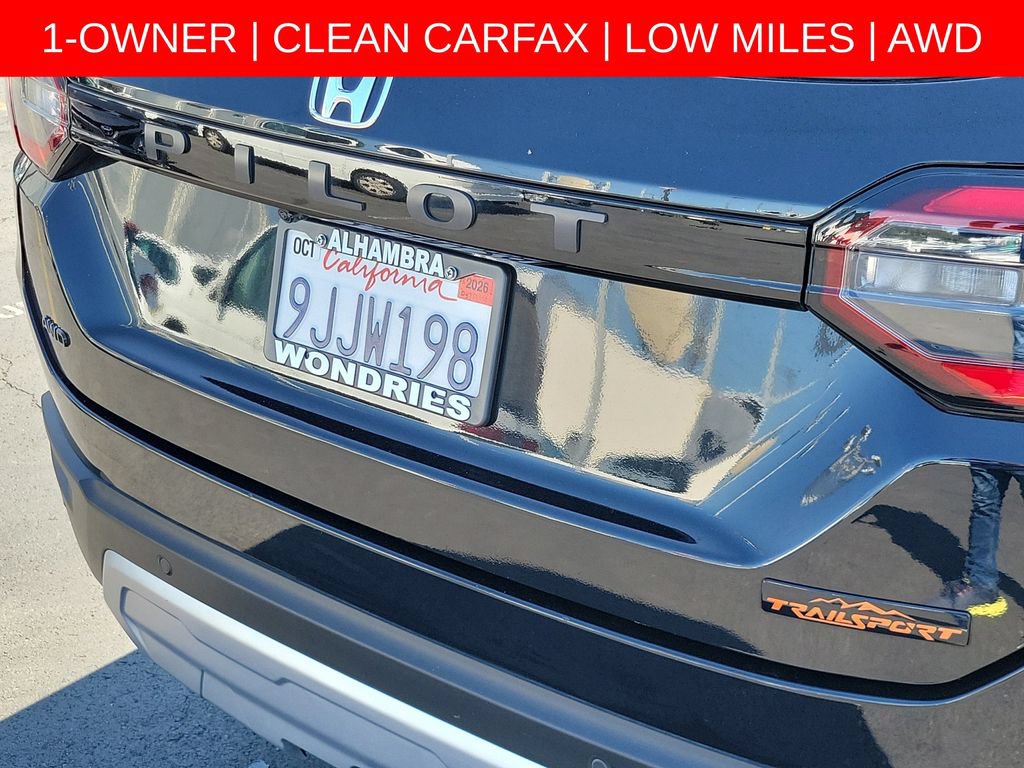 Used 2023 Honda Pilot TrailSport image 10