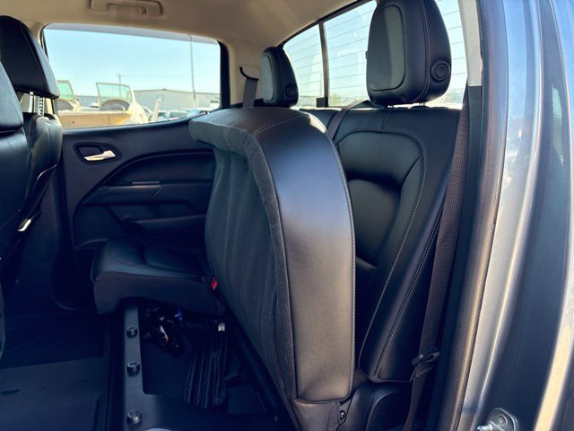 Used 2022 Chevrolet Colorado LT w/ Luxury Package AWD/4WD image 36