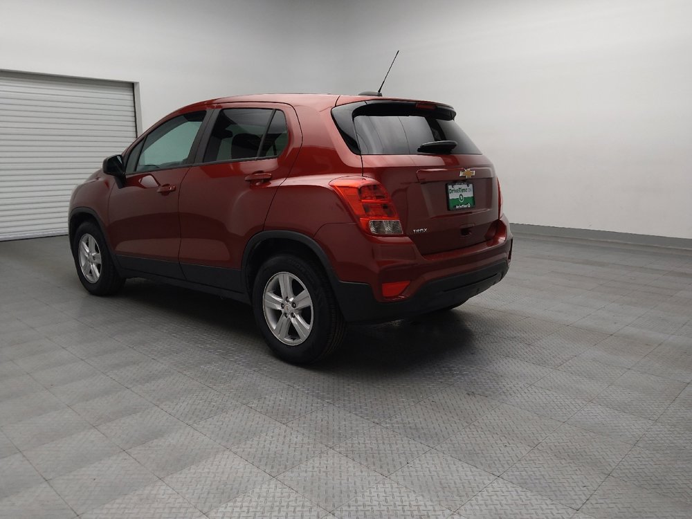 Used 2021 Chevrolet Trax LS w/ Tint and Cruise Package image 5