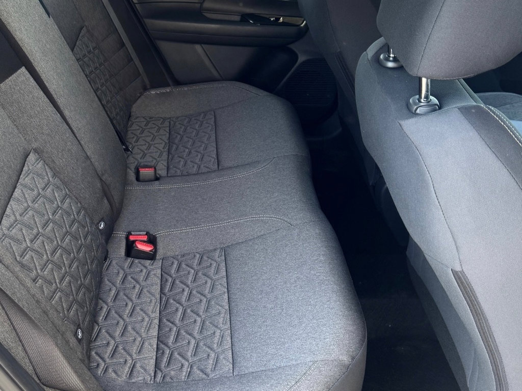 New 2026 Nissan Kicks SV w/ SV Premium Package FWD image 19