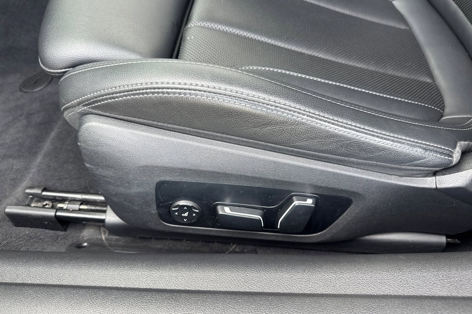 Used 2025 BMW 430i xDrive Convertible image 14