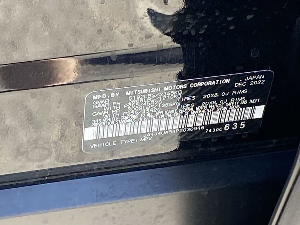 Used 2023 Mitsubishi Outlander SE AWD/4WD image 39