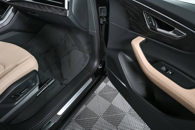 New 2025 Audi Q7 3.0T Premium Plus image 27