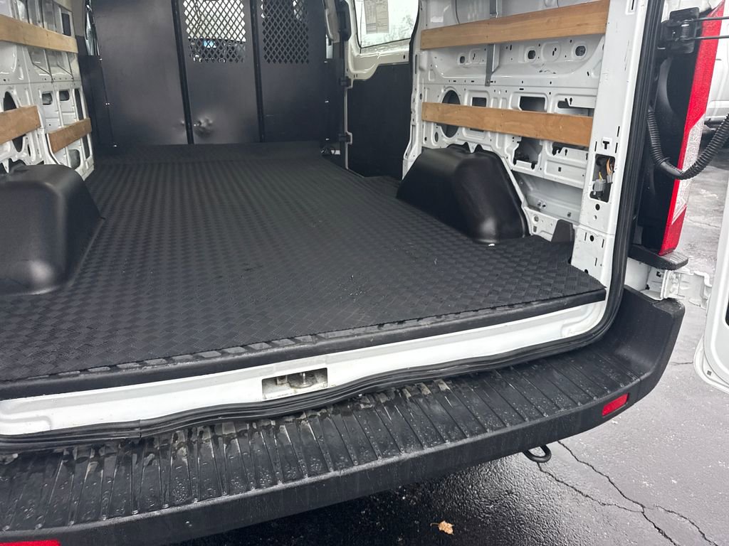 Used 2024 Ford Transit 250 Low Roof w/ Exterior Upgrade Package image 13
