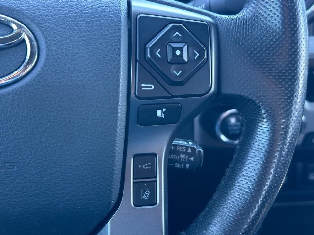 Used 2019 Toyota Tacoma TRD Sport w/ Technology Package AWD/4WD image 17