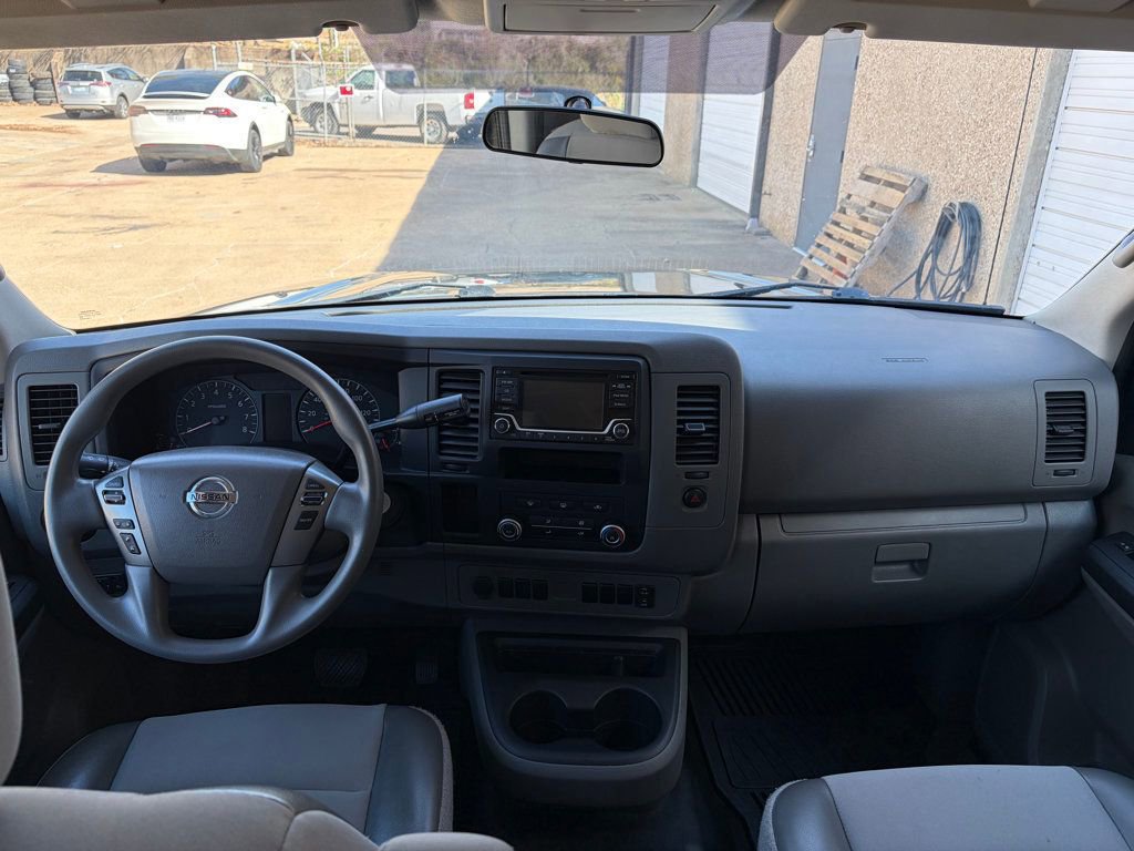 Used 2018 Nissan NV 3500 S image 38