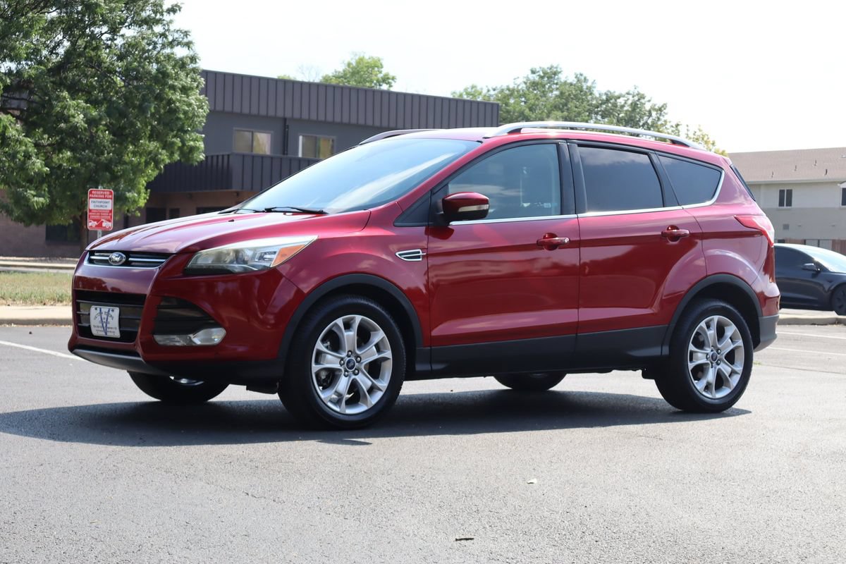 Used 2016 Ford Escape Titanium w/ Equipment Group 301A AWD/4WD image 11