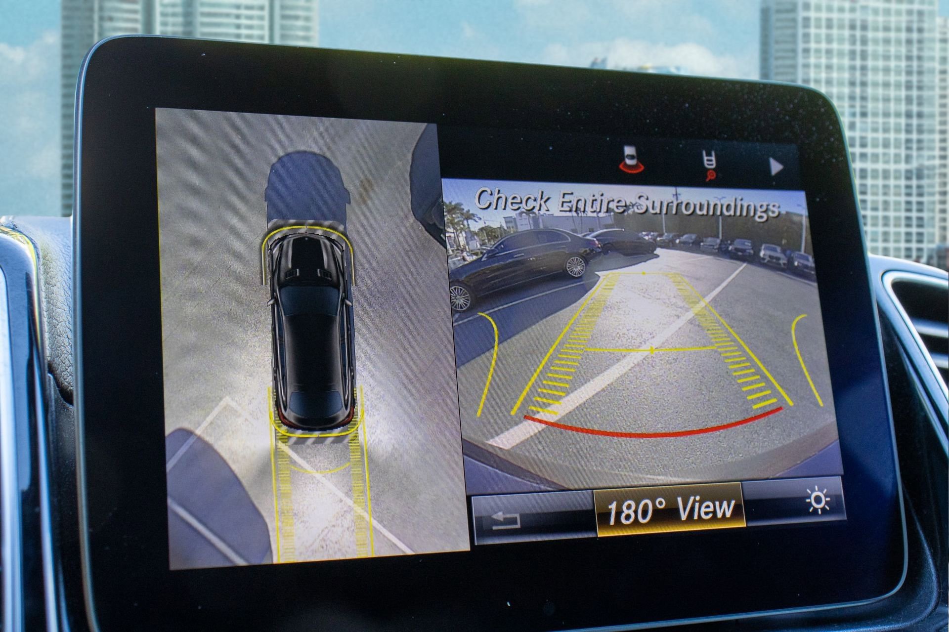 Used 2018 Mercedes-Benz GLE 43 AMG 4MATIC Coupe w/ Premium 3 Package image 32