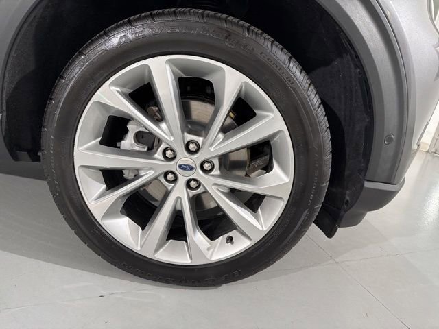 Used 2022 Ford Explorer Platinum w/ Equipment Group 601A image 15