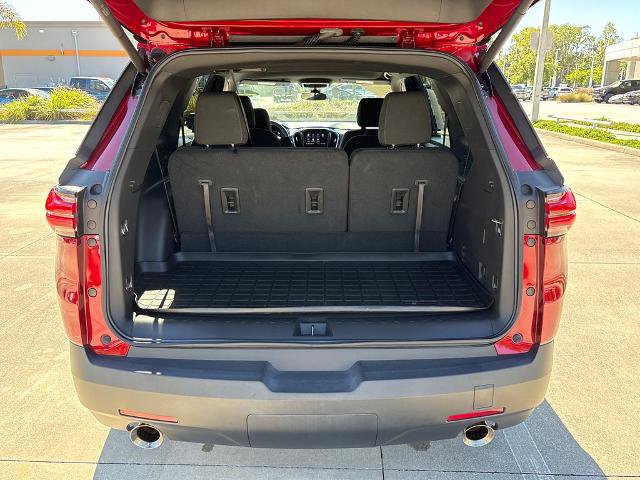 Used 2023 Chevrolet Traverse LT FWD image 30