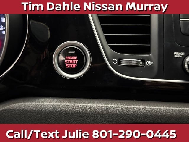Used 2015 Kia Sedona EX FWD image 33