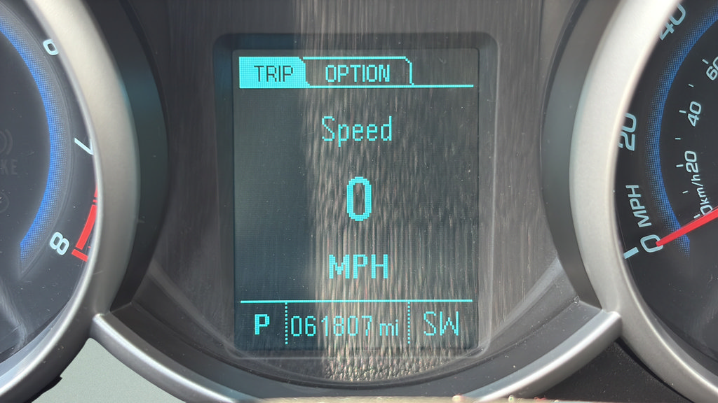 Used 2014 Chevrolet Cruze LT FWD image 20