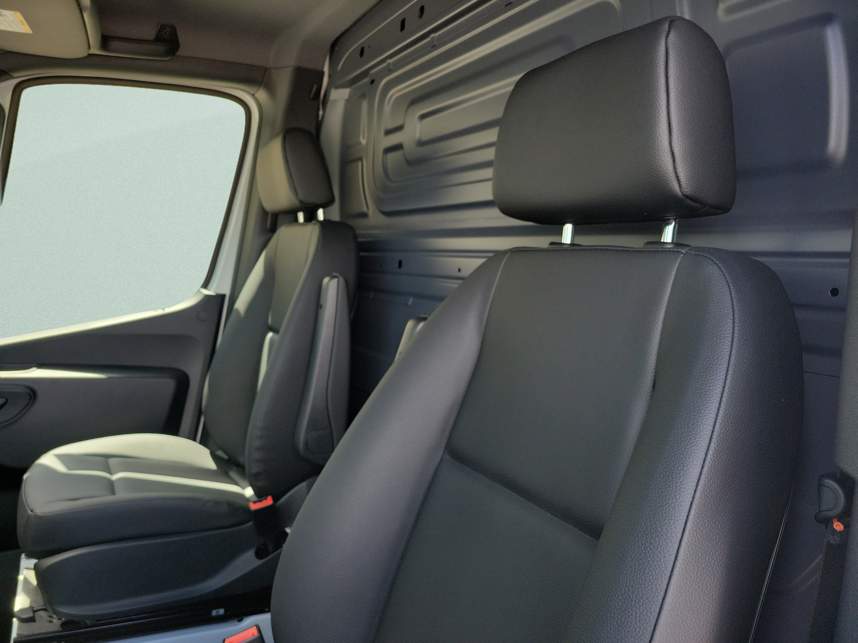 New 2025 Mercedes-Benz Sprinter 2500 image 14