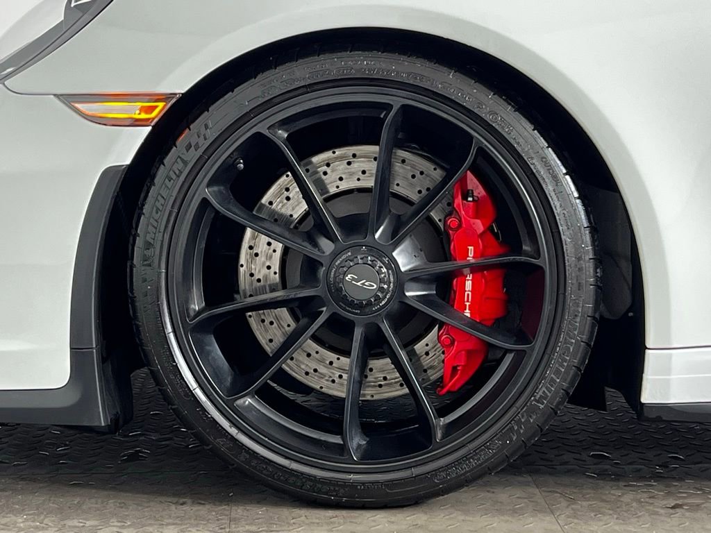 Certified 2018 Porsche 911 GT3 image 13