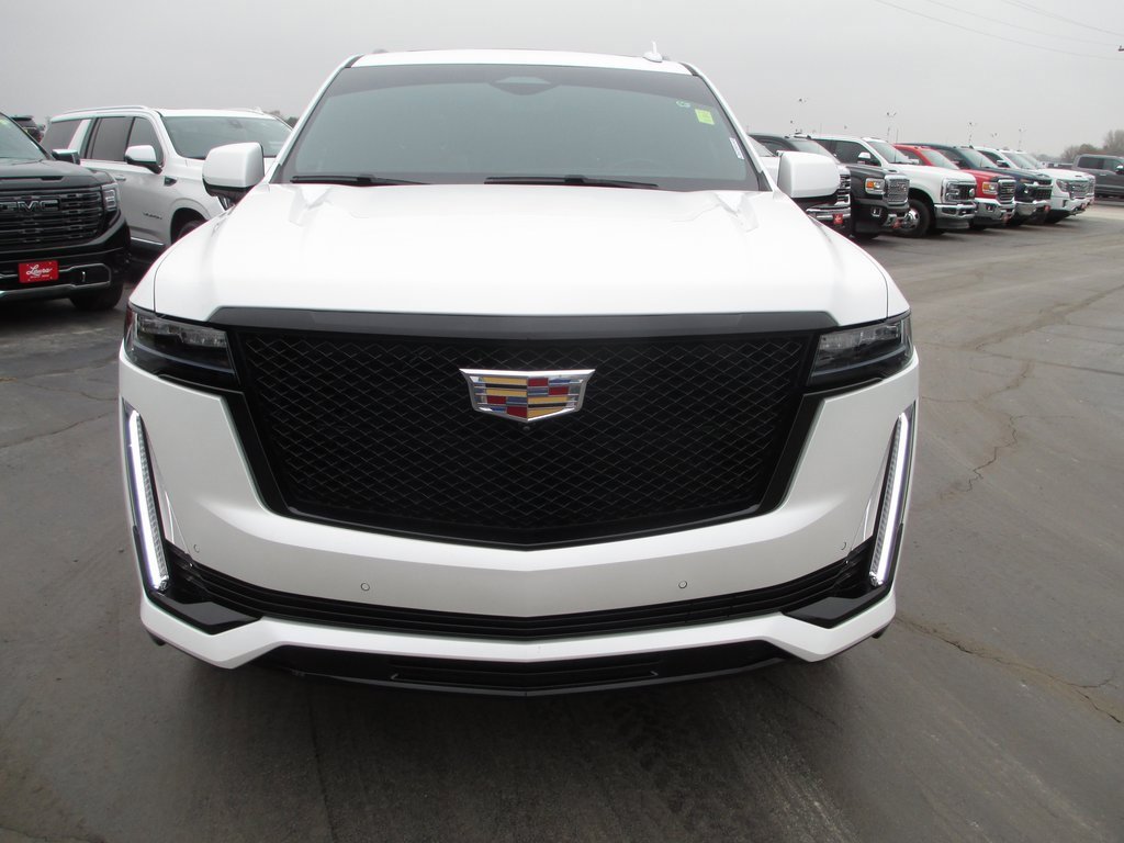 Used 2023 Cadillac Escalade Sport image 11