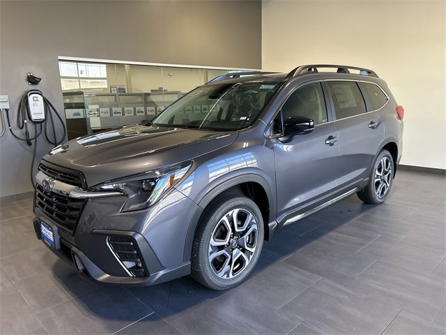 New 2025 Subaru Ascent Limited image 3