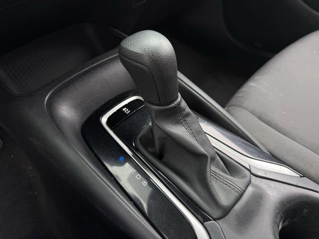 Used 2024 Toyota Corolla LE FWD image 19