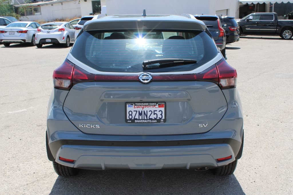 Used 2021 Nissan Kicks SV FWD image 5