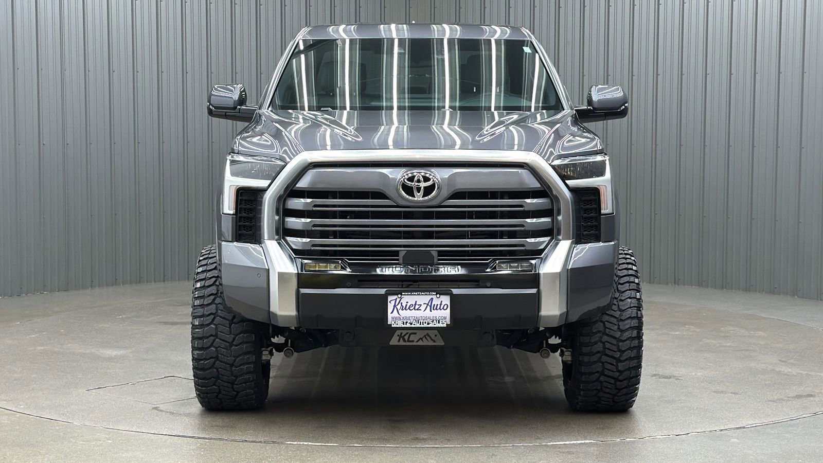 Used 2025 Toyota Tundra Limited image 8