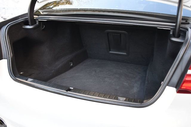 Used 2018 BMW 740i xDrive image 8