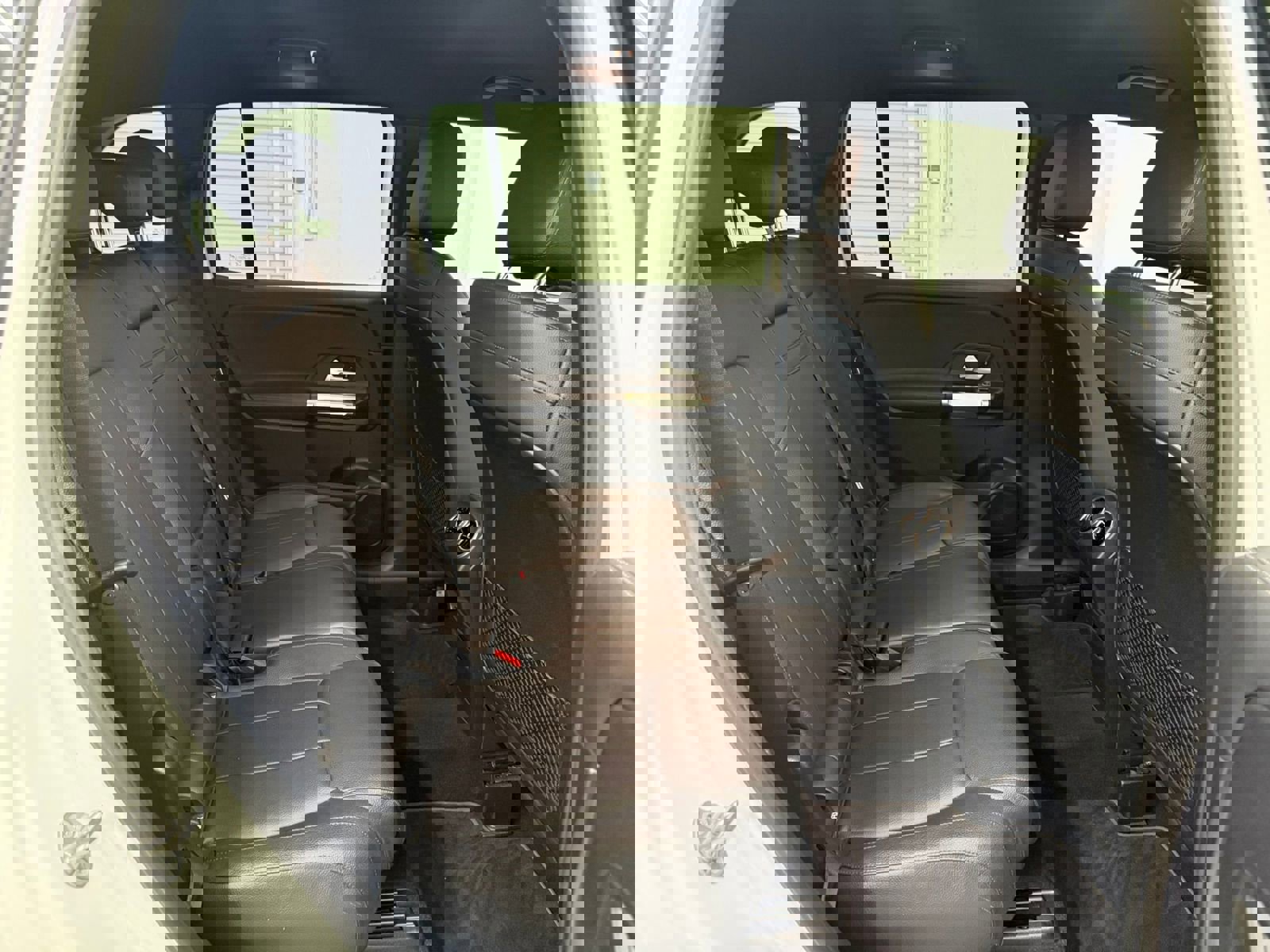 Used 2020 Mercedes-Benz GLB 250 image 44