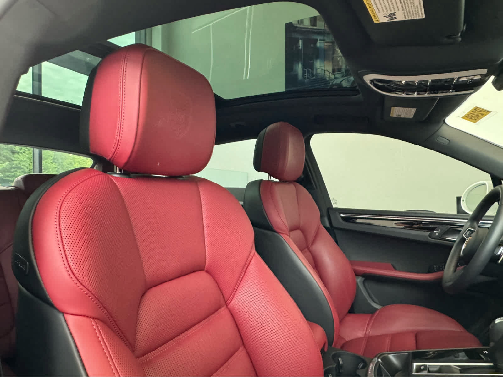 Used 2026 Porsche Macan S AWD/4WD image 15