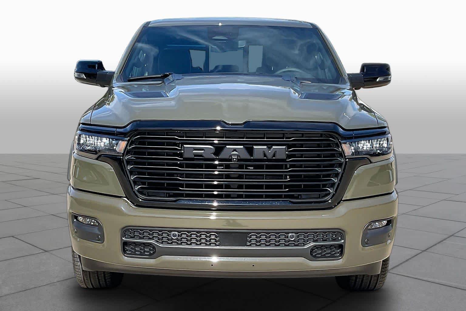New 2027 RAM 1500 Laramie AWD/4WD image 3