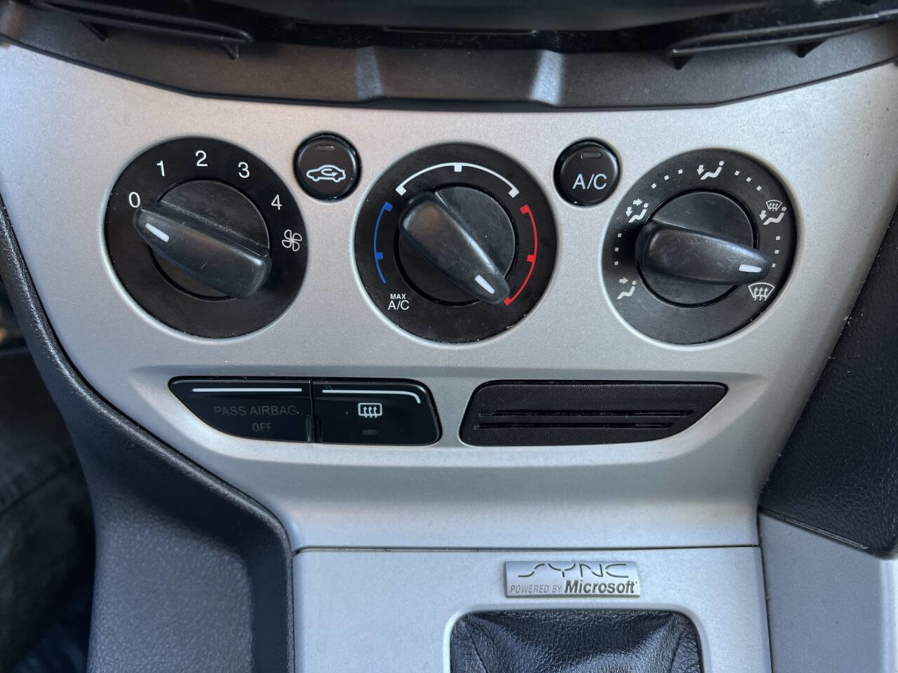 Used 2014 Ford Focus SE w/ Equipment Group 201A image 20