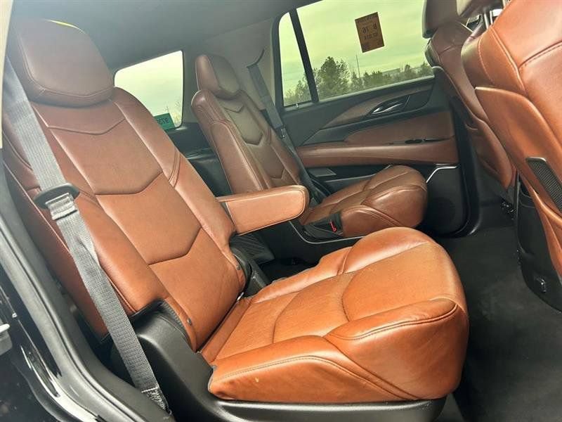 Used 2019 Cadillac Escalade Premium Luxury AWD/4WD image 12